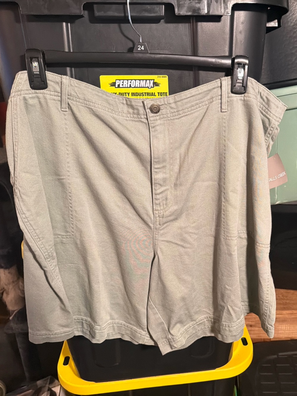 Falls creek Men's Gray Utility Shorts